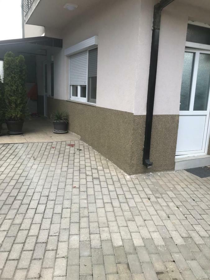 אוהריד Apartment Delfina מראה חיצוני תמונה